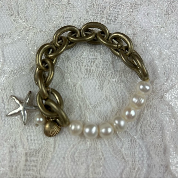 NEW Cultured Pearl and Chunky Chain Link Charm Bracelet Coastal Timeless - Picture 1 of 8